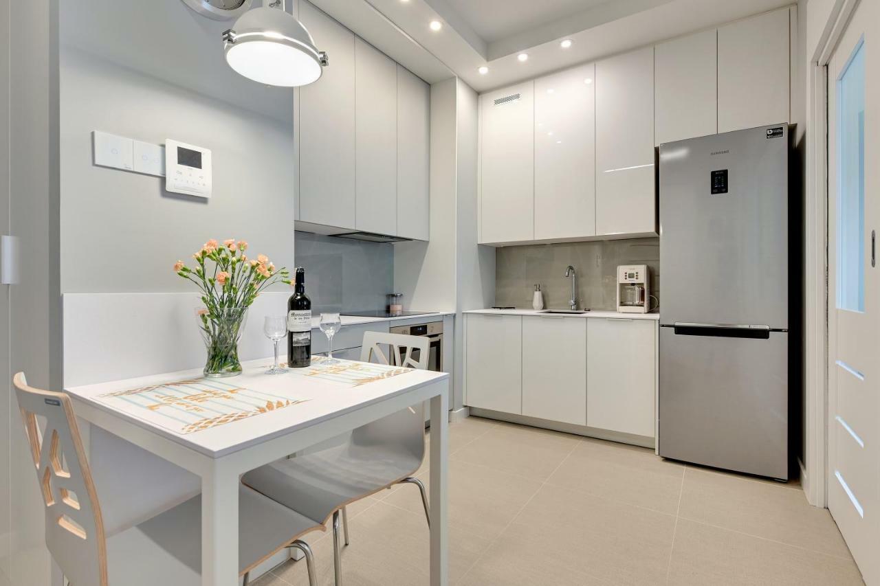 Luxury Voyage Apartments + Extra Bikes グダニスク エクステリア 写真